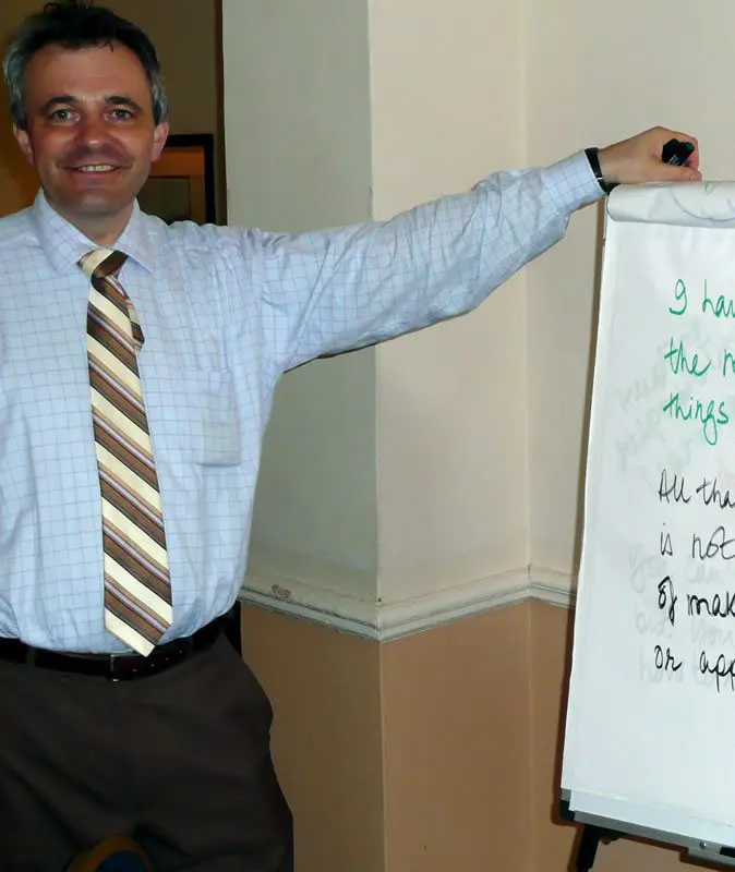 Leaders Circle Kenya - Frank Kretzschmar making a point at a meeting